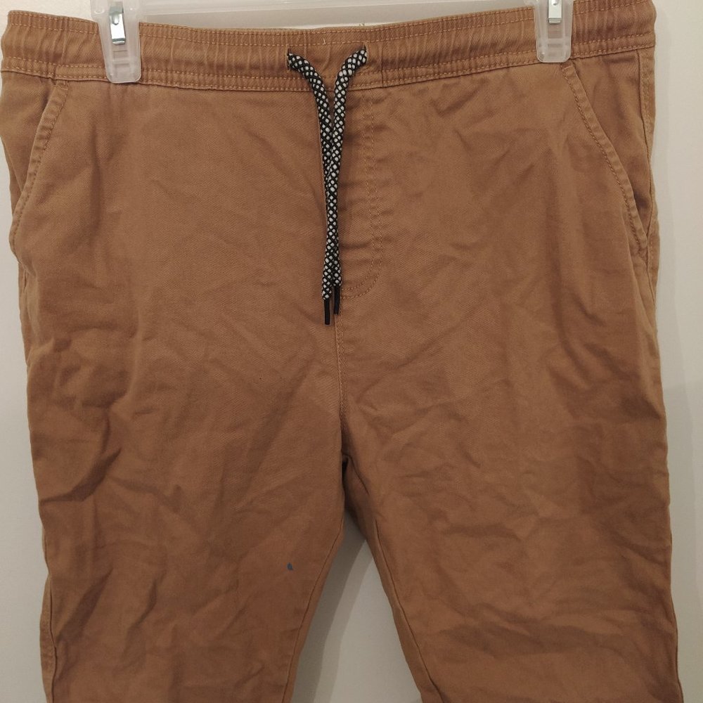 Used Carbon Medium Brown Shorts Size M